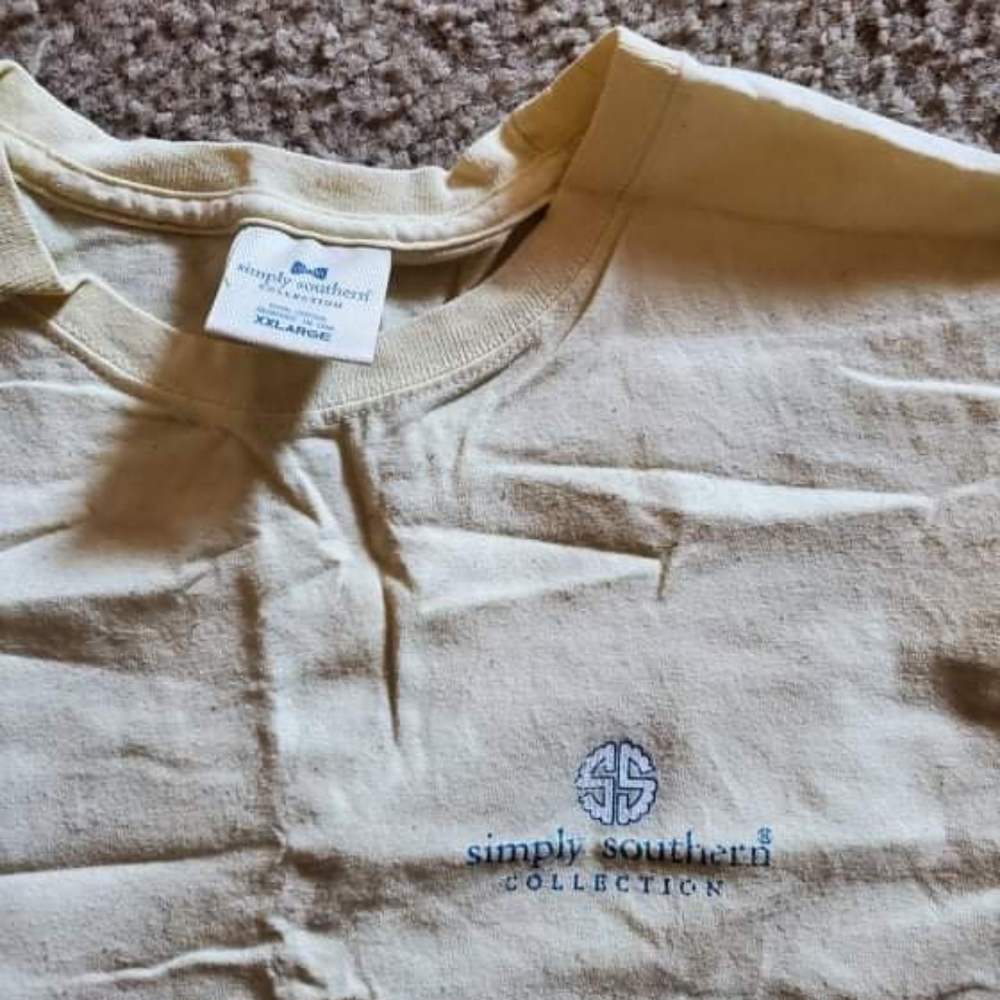 Used ladies simply southern shirt